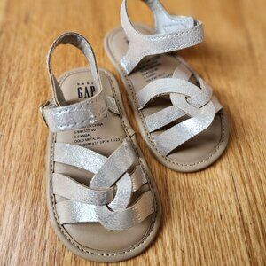 Baby GAP metallic sandals nwot infant 12-18 months